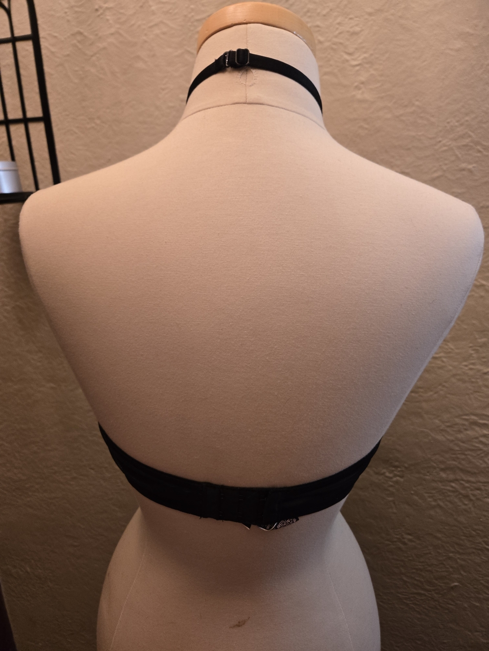 Victoria’s Secret Black Lace Halter Bralette Corset Lace-Up Goth Lingerie - Picture 7 of 11